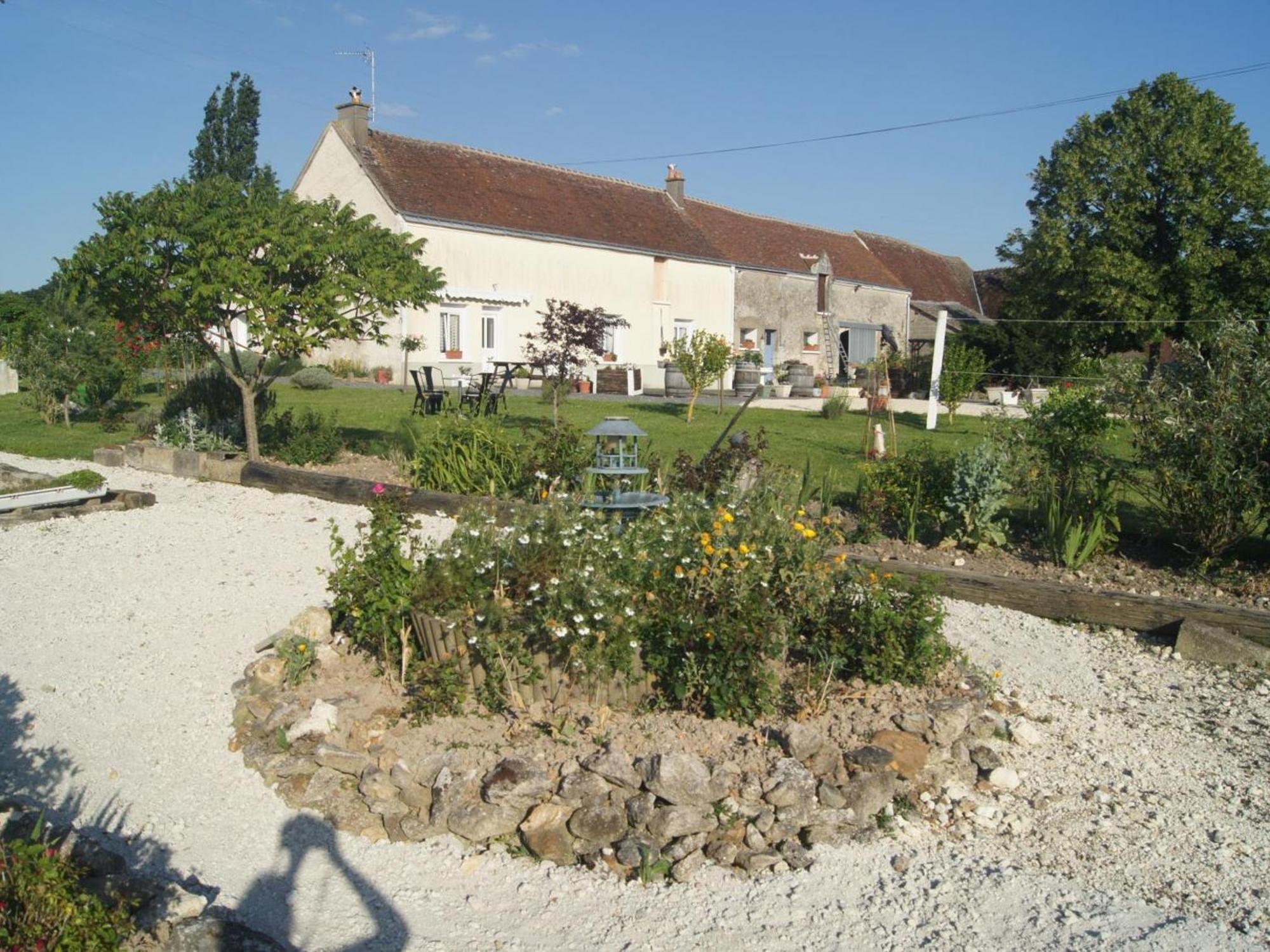 Gite Familial En Touraine Avec Jardin, Proche Chateaux De Chenonceau Et Amboise, Velos Disponibles - Fr-1-381-121 Villa Chedigny Exterior photo